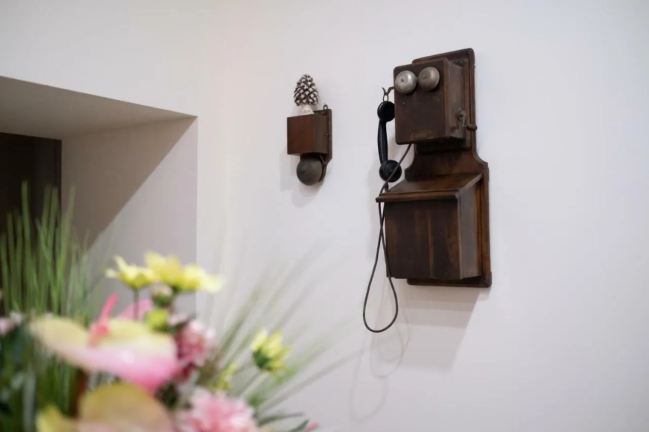 Trigona Garden Suite Noto